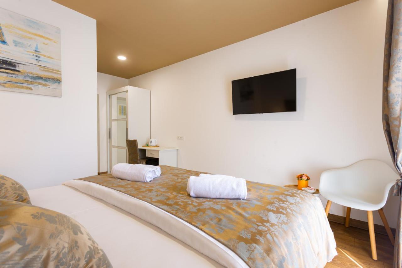 Luxury Rooms Fetivi Split Zewnętrze zdjęcie